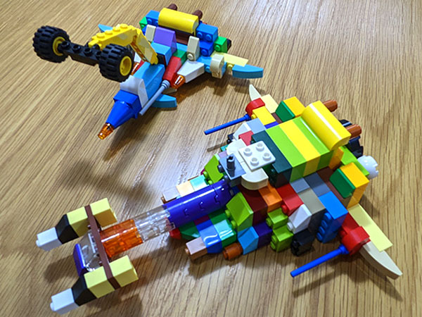 レゴ (LEGO) クラシック黄色のアイデアボックス10698で作った飛行機