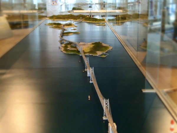 瀬戸大橋の模型