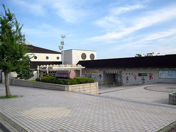 愛知国際児童年記念館