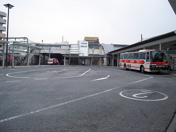 JR琵琶湖線「石山」駅