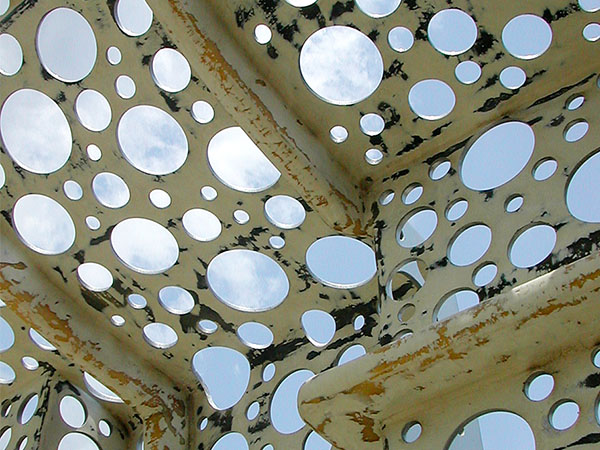 大竹 伸朗「シップヤード・ワークス 船尾と穴」